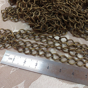 Chain 27, Antique Gold (1m)