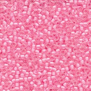 Size 8 Seed Bead, Pink Lined Crystal (10gms)